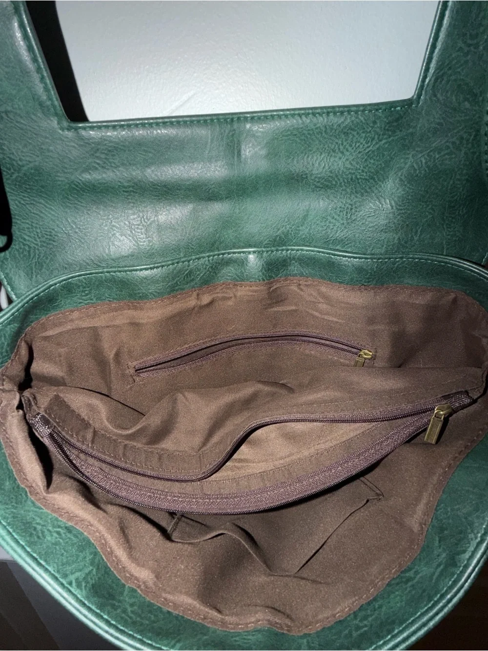 Classic Dark Green Leather Clutch/Shoulder Bag